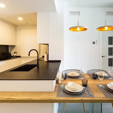 Homity Holidays - Playa Granada - Marina Golf