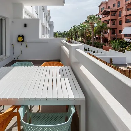 Homity Holidays - Playa Granada - Marina Golf
