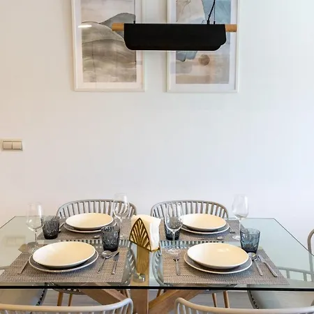 Homity Holidays - Playa Granada - Marina Golf Apartment
