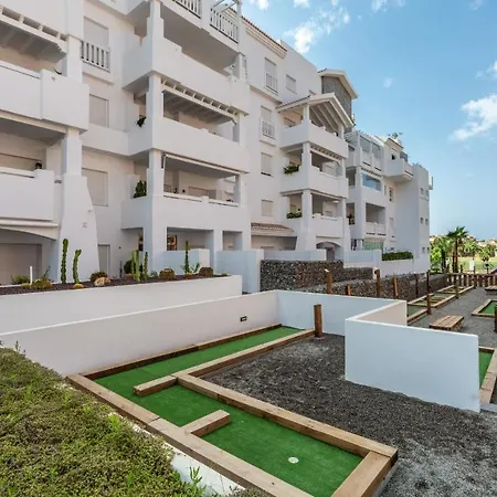 Homity Holidays - Playa Granada - Marina Golf