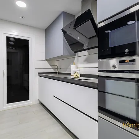 Homity Holidays - Playa Granada - Marina Golf Apartment