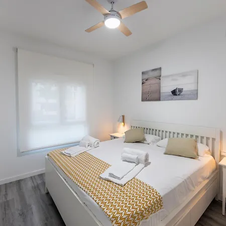 Homity Holidays - Playa Granada - Marina Golf Apartment Motril