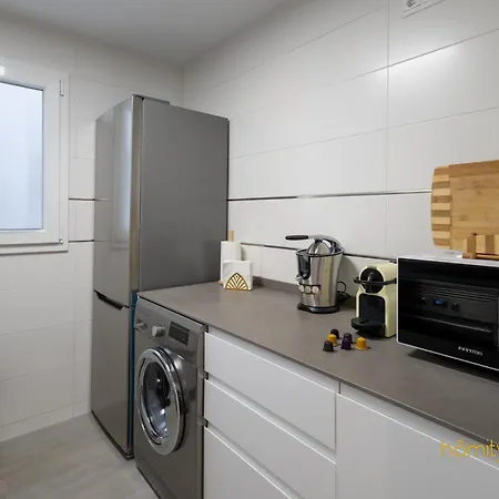 Homity Holidays - Playa Granada - Marina Golf Apartment *